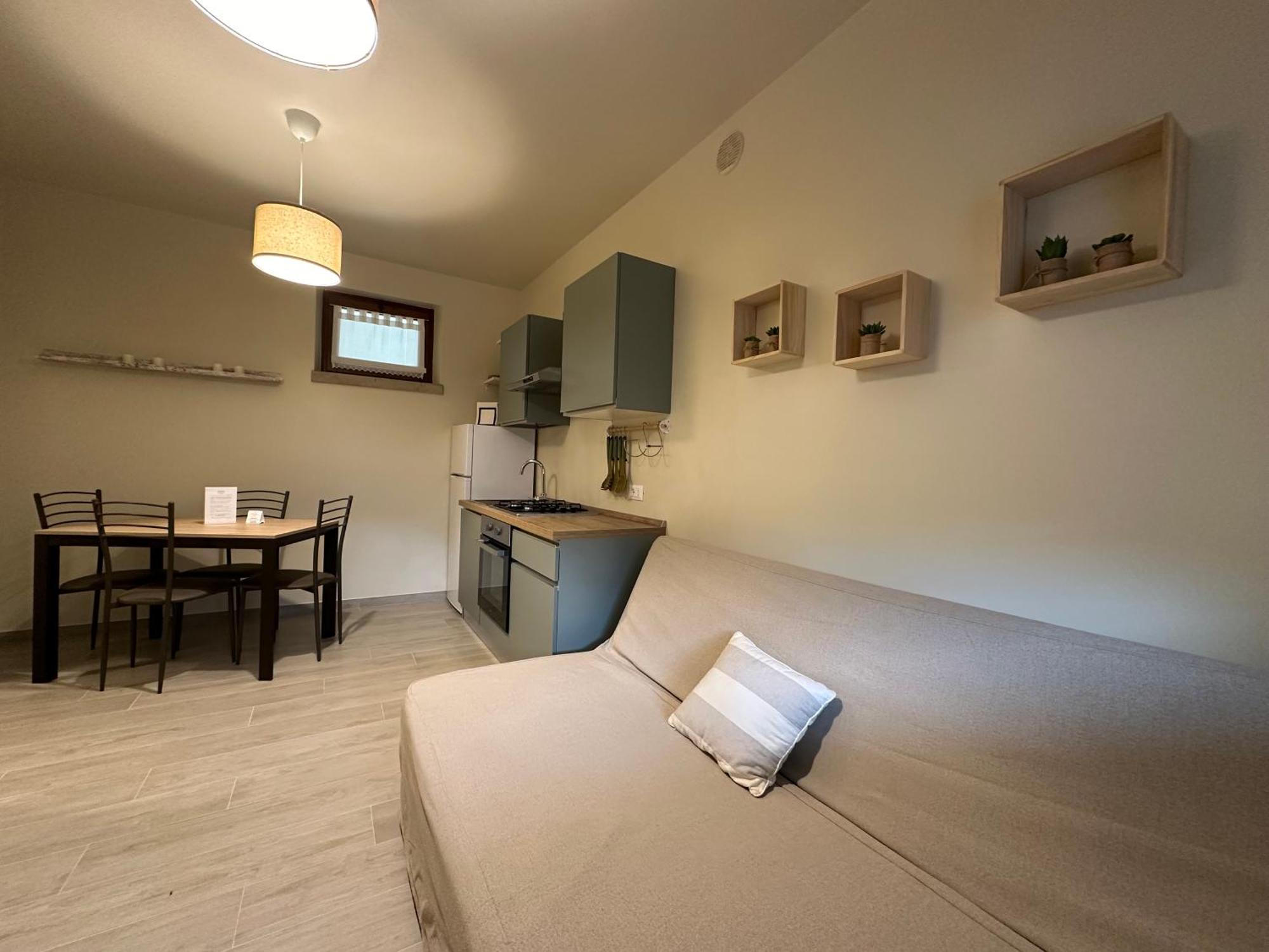 Lauri & Faggi Aparthotel Desenzano del Garda Ngoại thất bức ảnh
