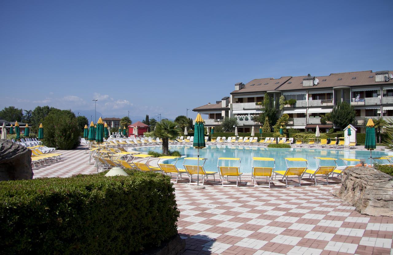 Lauri & Faggi Aparthotel Desenzano del Garda Ngoại thất bức ảnh