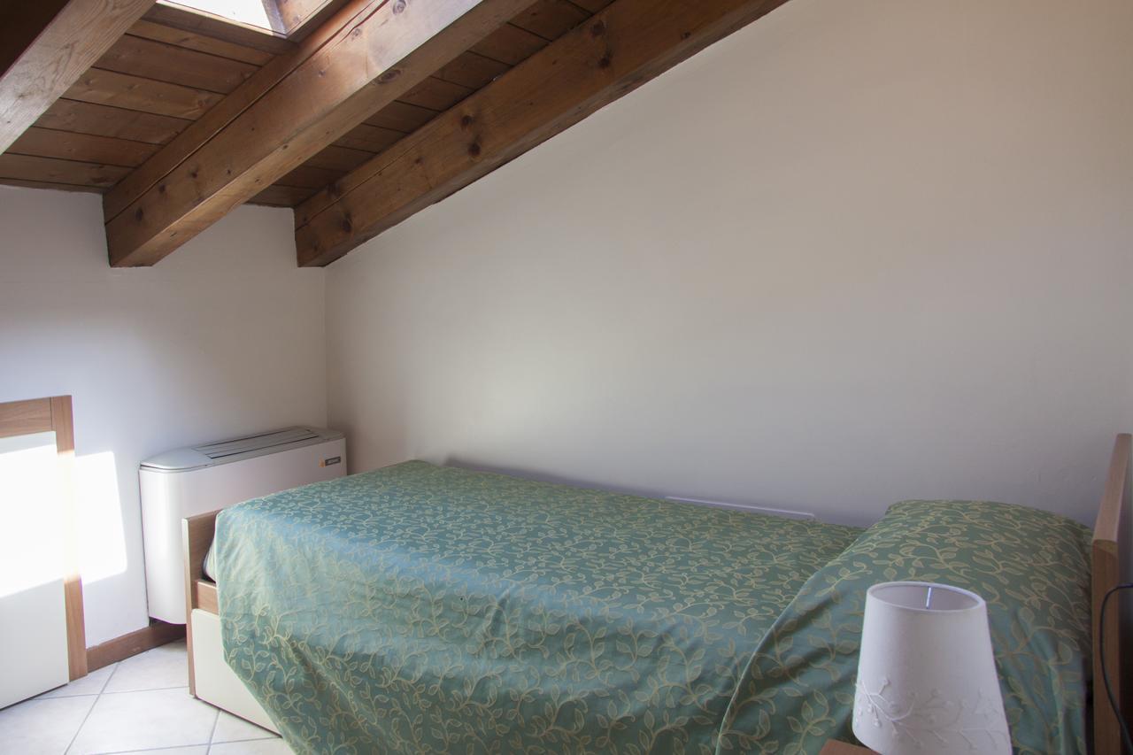 Lauri & Faggi Aparthotel Desenzano del Garda Ngoại thất bức ảnh