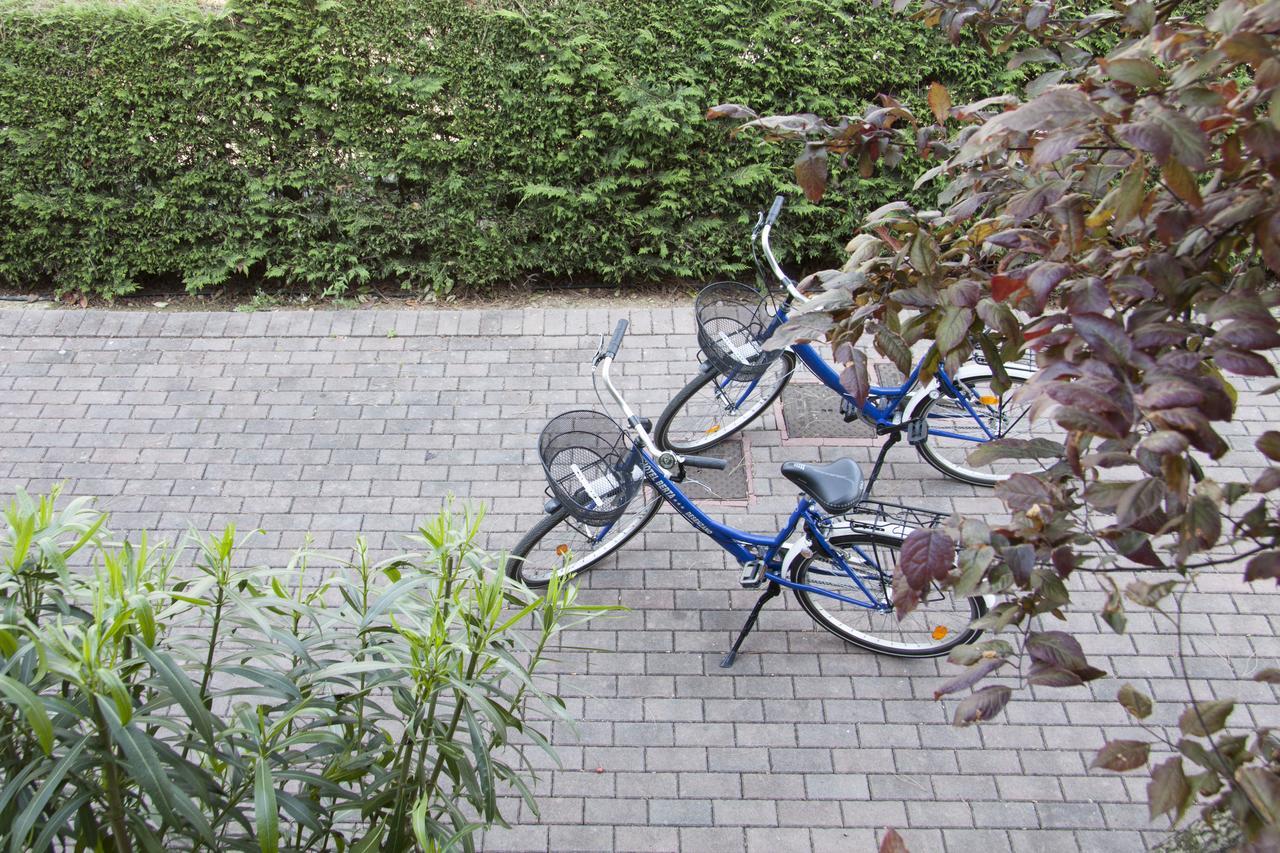 Lauri & Faggi Aparthotel Desenzano del Garda Ngoại thất bức ảnh
