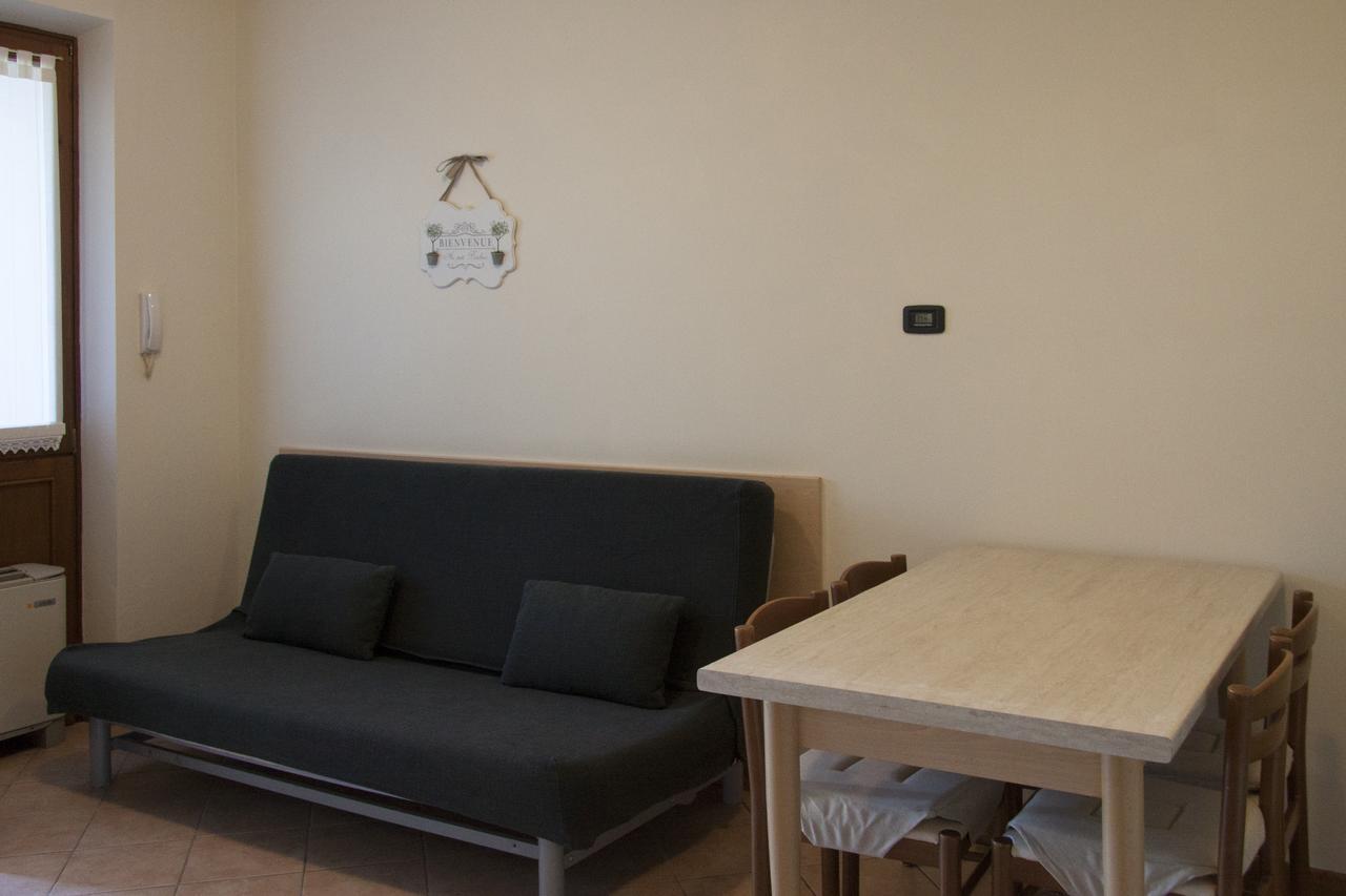 Lauri & Faggi Aparthotel Desenzano del Garda Ngoại thất bức ảnh